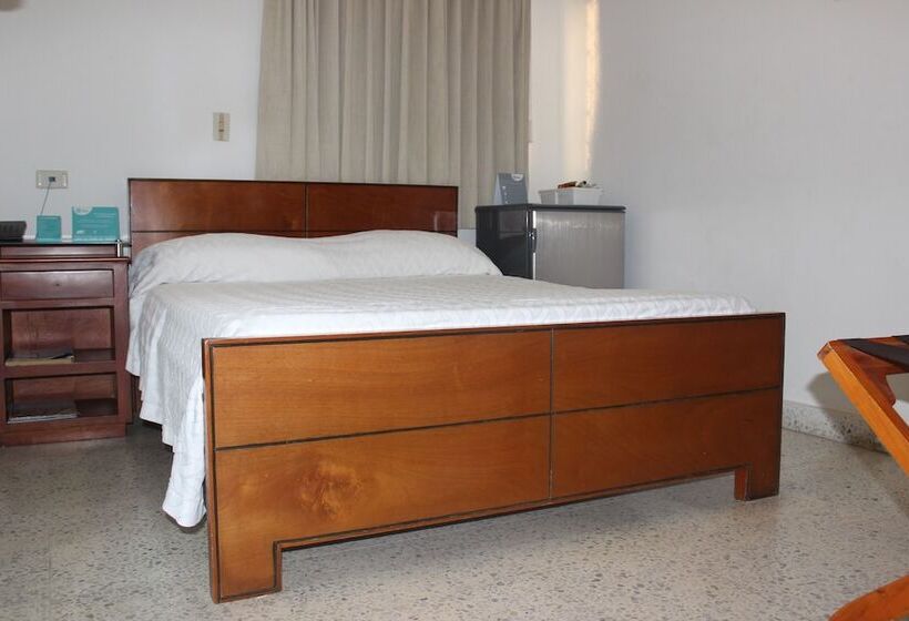 Номер Стандарт, Monterrey