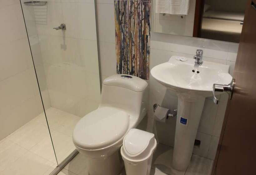 Семейный Номер, Monterrey