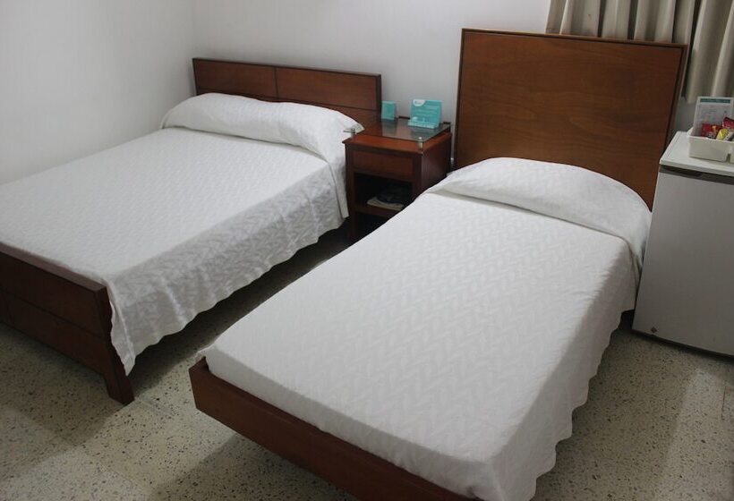 Семейный Номер, Monterrey