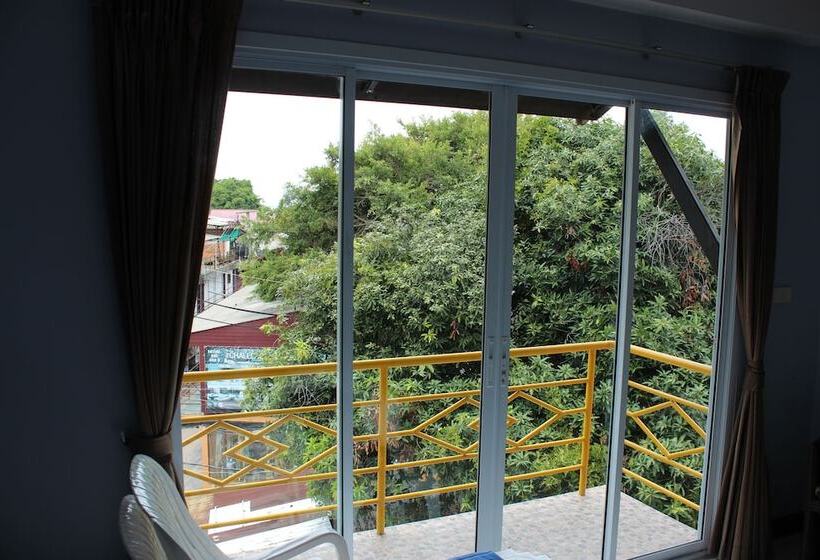 חדר דלוקס, Nap Inn