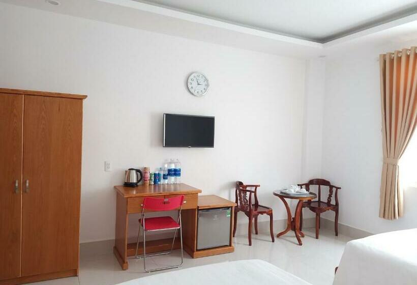 اتاق استاندارد, Palace