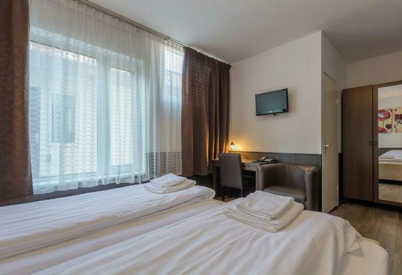 غرفة أساسية, Randenbroek