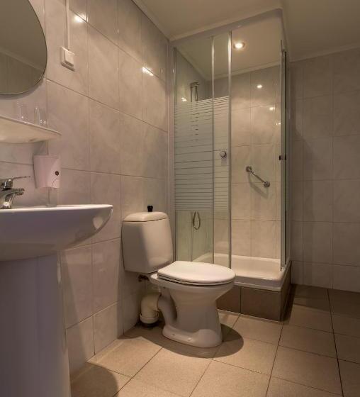 غرفة قياسية رباعية, Randenbroek