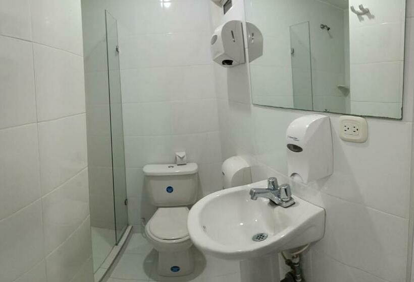 Номер Стандарт Индивидуальный, Travelers Sport