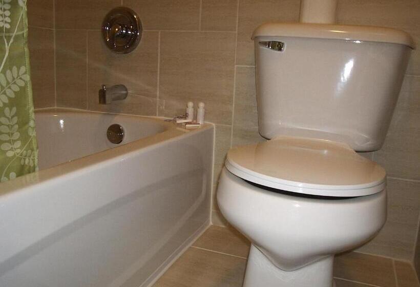 غرفه قياسيه سريرين مزدوجين, Motor Court Motel