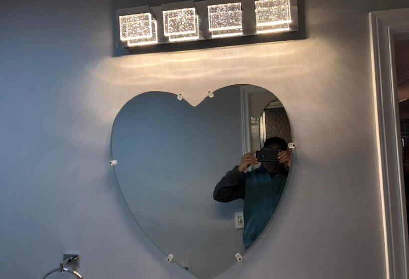 جناح سوبيريور, Motor Court Motel