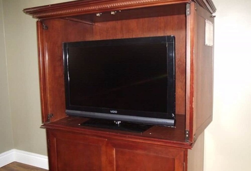 غرفه قياسيه سريرين مزدوجين, Motor Court Motel