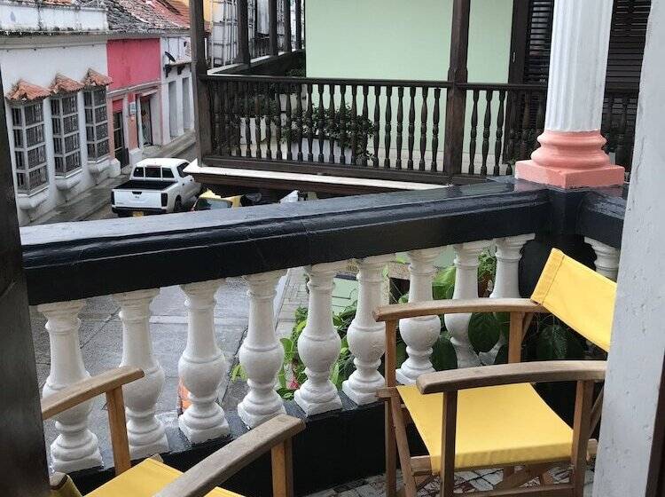 スーペリアールーム, Hostal 1811