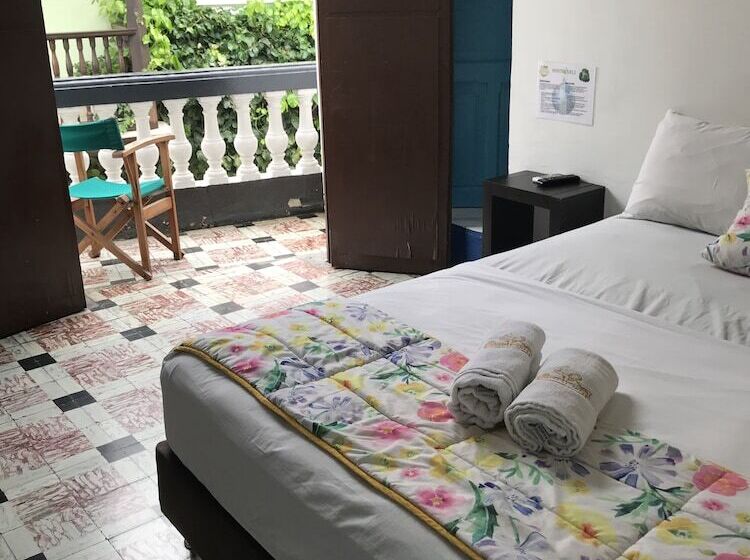 スーペリアールーム, Hostal 1811