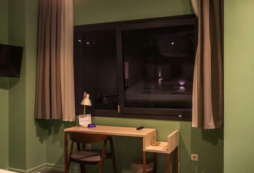 غرفة قياسية داخلية, Colors Urban Hotel Thessaloniki