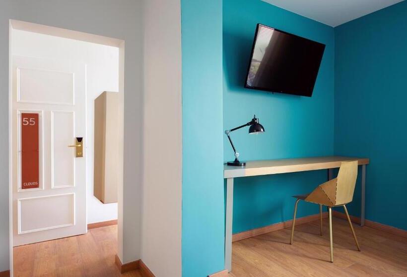 غرفة ديلوكس مزودة بتراس, Colors Urban Hotel Thessaloniki