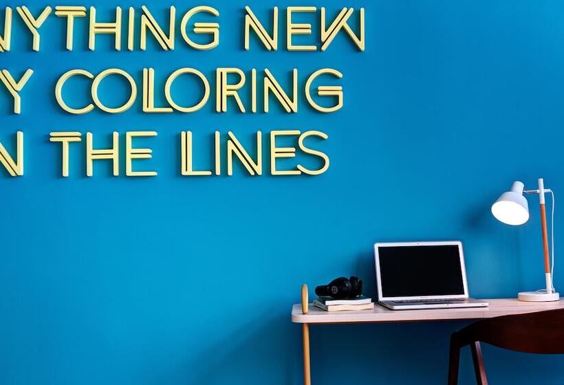 غرفة قياسية إطلالة جانبية علي البحر, Colors Urban Hotel Thessaloniki