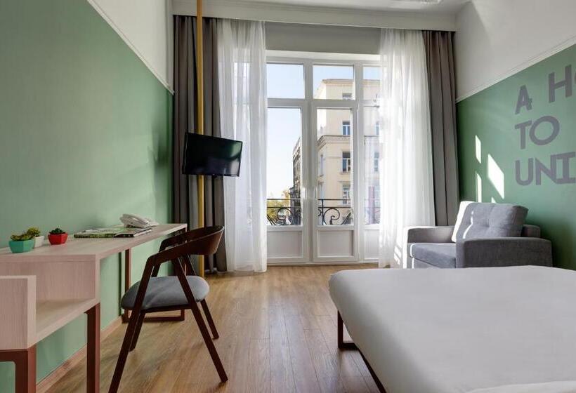 غرفة قياسية إطلالة جانبية علي البحر, Colors Urban Hotel Thessaloniki