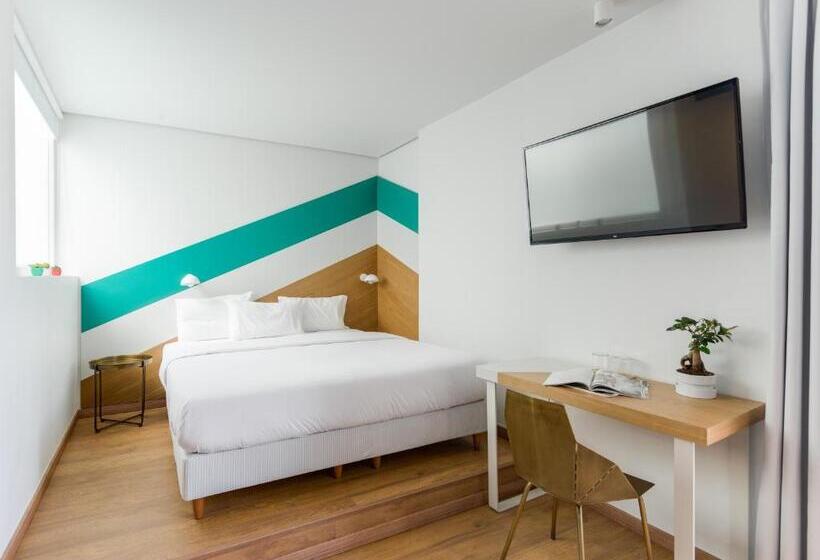 غرفة ديلوكس مزودة بتراس, Colors Urban Hotel Thessaloniki