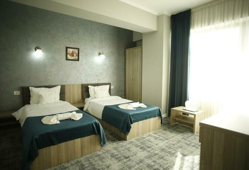 스탠다드 도시전망 룸, Agapi Mamaia