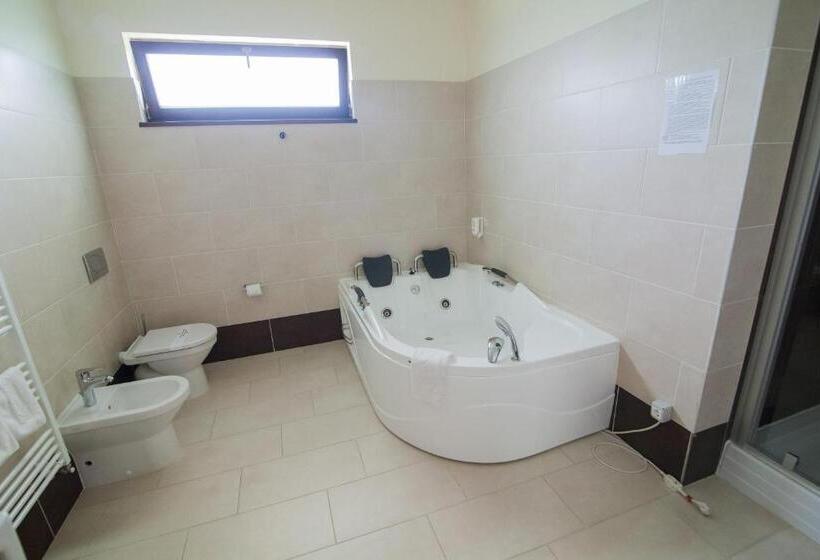 Люкс, Armonia By Aristocratis