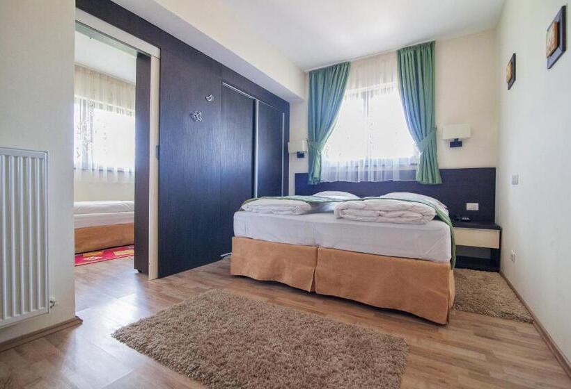 Family Suite, Armonia By Aristocratis