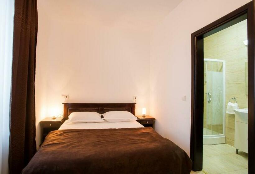 غرفة قياسية فردية, Cazare Turn Sebes