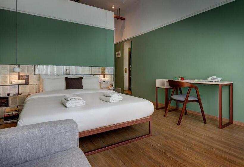 غرفة قياسية إطلالة جانبية علي البحر, Colors Urban Hotel Thessaloniki