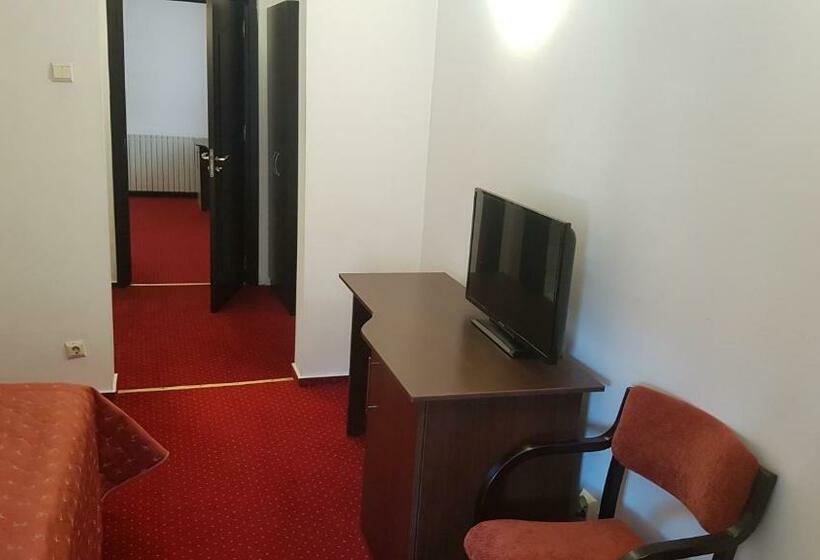 Люкс с Балконом, Cristal Sinaia