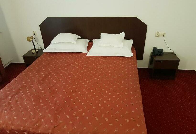 Люкс с Балконом, Cristal Sinaia