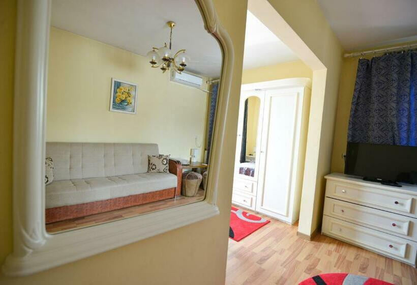 سوییت جونیور سوپریور, Decebal Bistrita