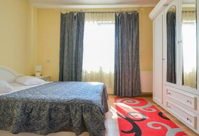 Полулюкс Superior, Decebal Bistrita