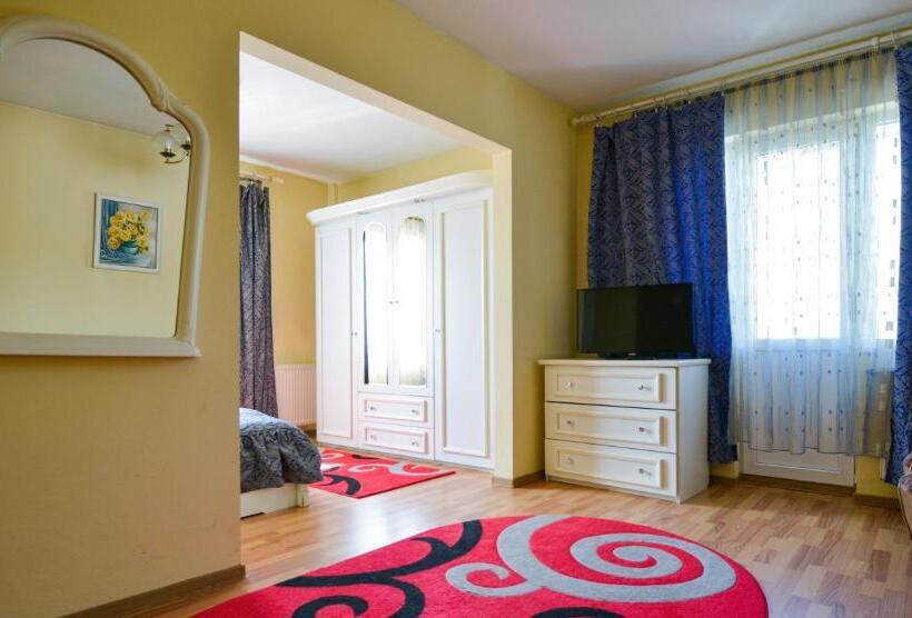 سوییت جونیور سوپریور, Decebal Bistrita