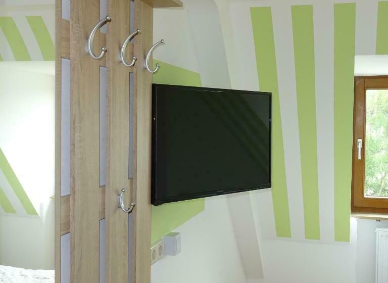 スタンダードシングルルーム, Einstein