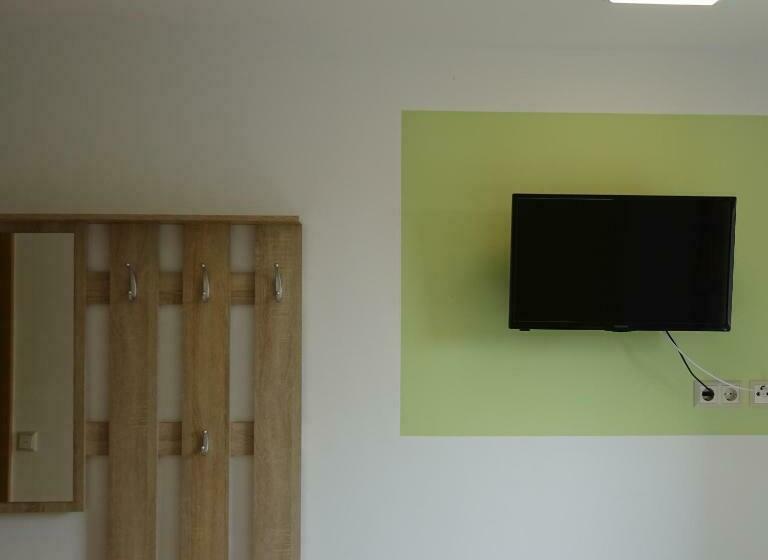 スタンダードシングルルーム, Einstein