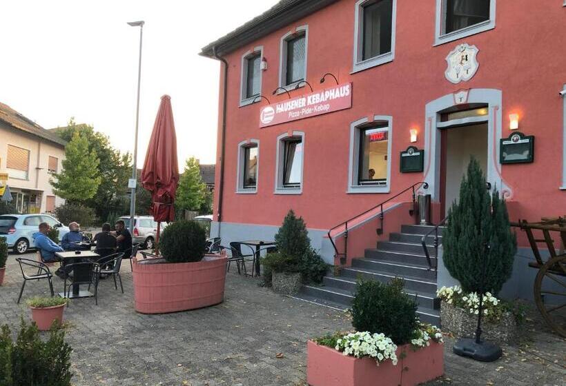 ２ベッドルームアパートメント, Einstein