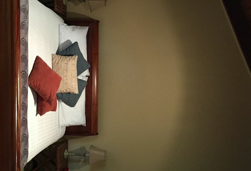 جناح, Erravilla Country Estate