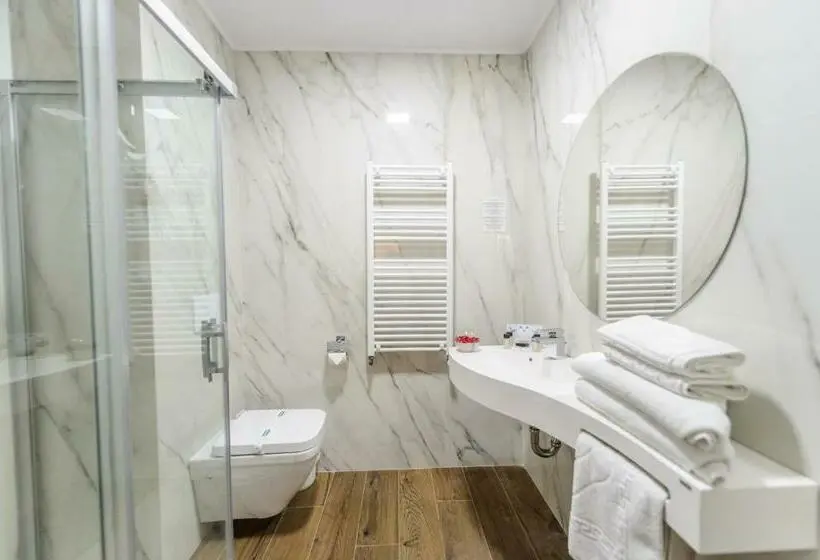 Standard-huone, Mirage Medspa