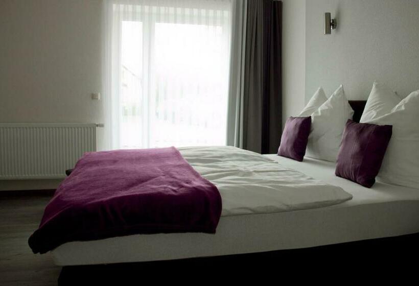 Номер Стандарт, Pension Casamia