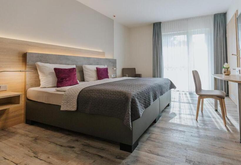 Номер Стандарт, Pension Casamia