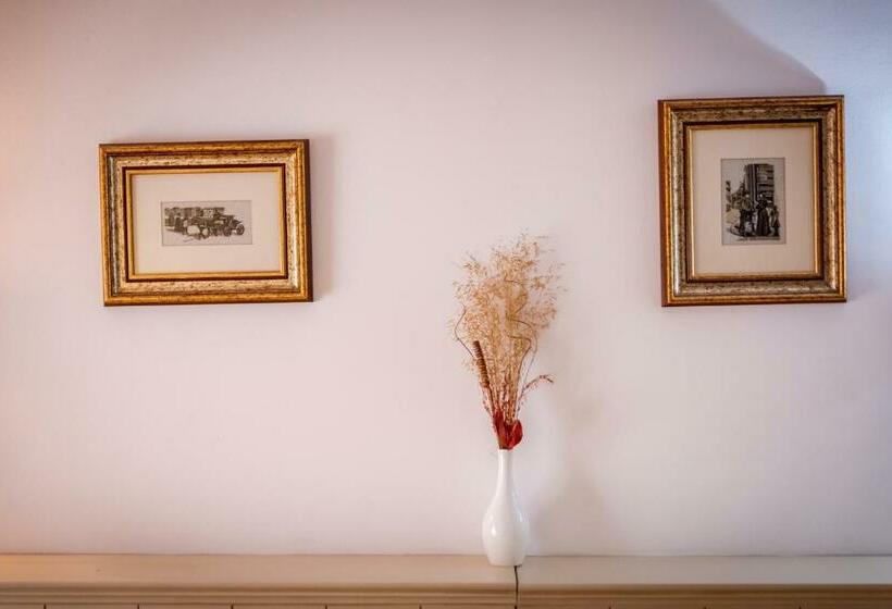 חדר סטנדרט, Pensiunea Casa Nostalgia