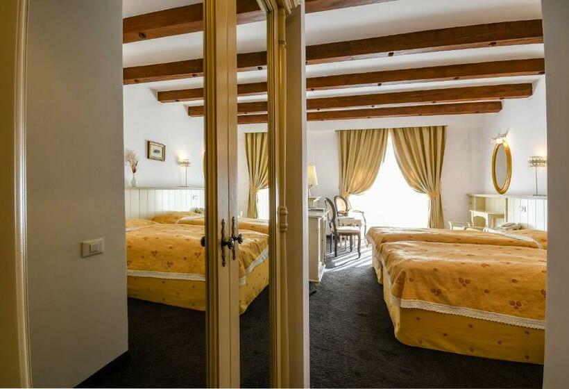 חדר סטנדרט, Pensiunea Casa Nostalgia