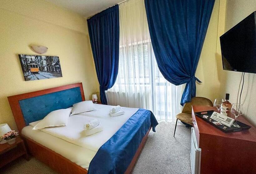 经济房, Pin Azuga