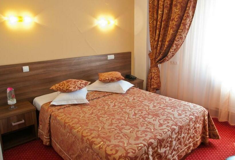 Номер Стандарт, Premier Botosani