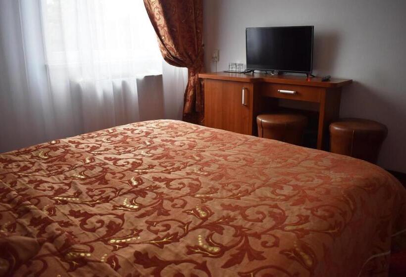 Номер Стандарт, Premier Botosani