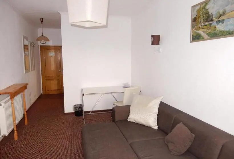 Apartament 1 Dormitori, Rhc Royal