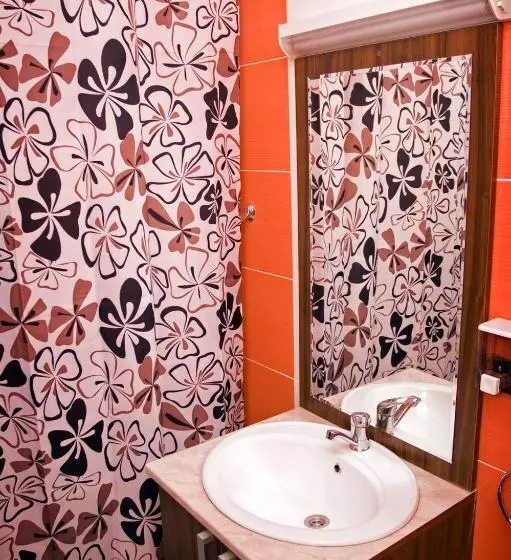 Habitació Triple Clàssica, Rhc Royal