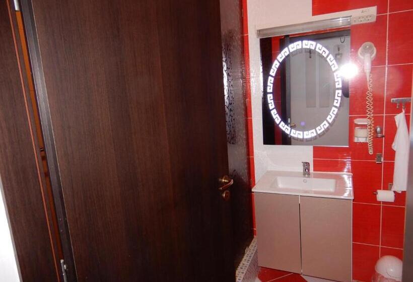 חדר סטנדרט, Rhc Royal