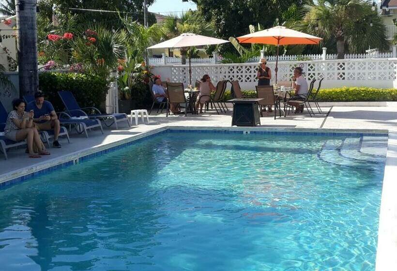 استودیوی استاندارد, Sandelwood Studios