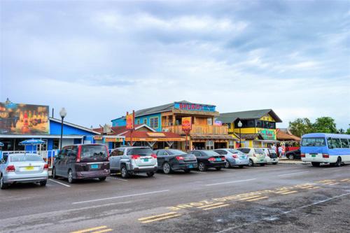 استودیوی استاندارد, Sandelwood Studios