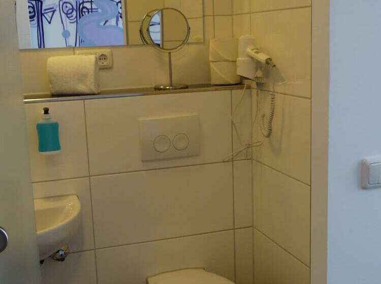 Номер Стандарт, Stay