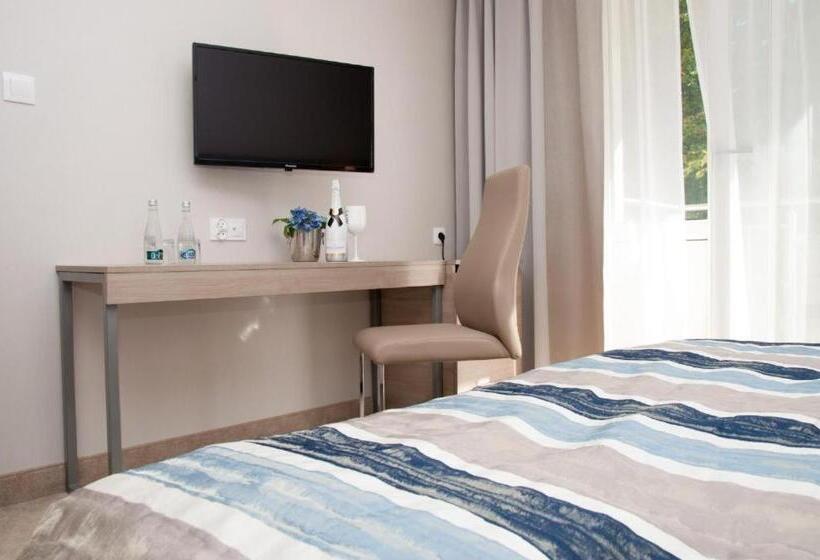 غرفة قياسية فردية, Villa Bravo