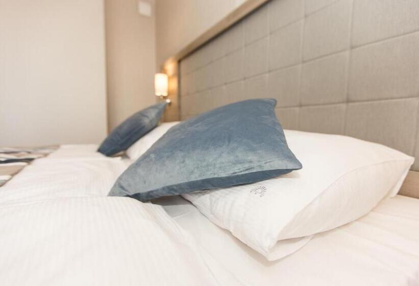 غرفة قياسية فردية, Villa Bravo