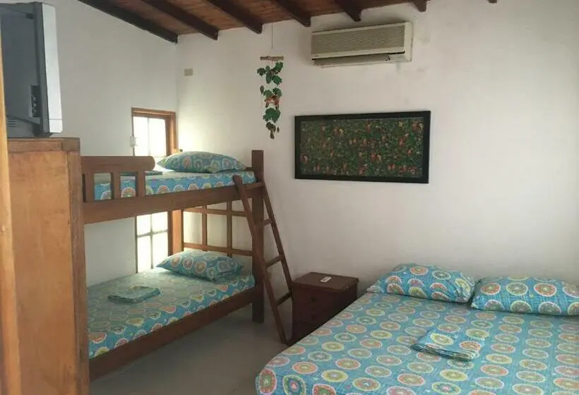 スタンダード4人部屋, Villa Del Mar Coveñas