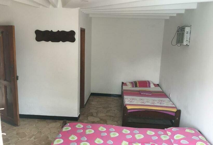 Трехместный Номер Базовый, Villa Del Mar Coveñas